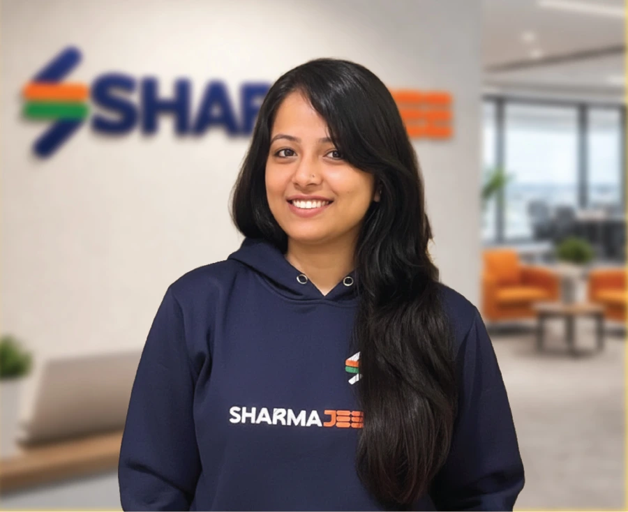 Dolly Thakur, Graphic Designer at SkillfyAI School